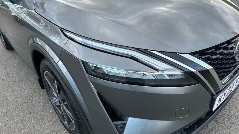 Nissan Qashqai 1.3 DiG-T MH Tekna 5dr Petrol Hatchback